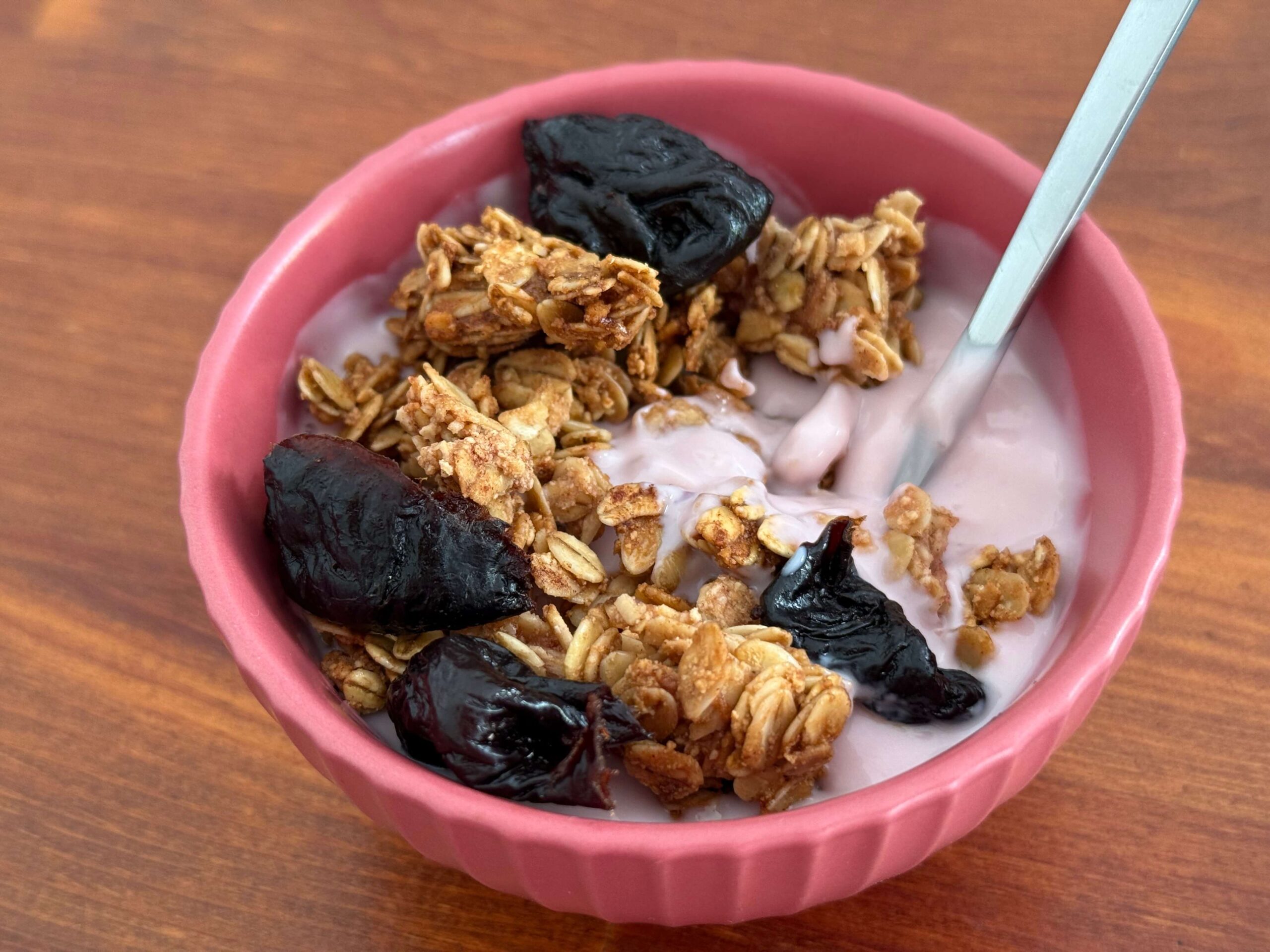 szilvásgombóc granola - ropogós müzli szilvával